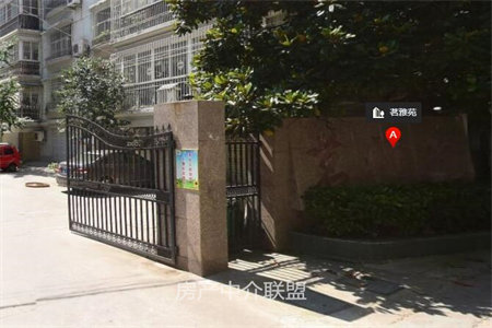 三实小附近宜家苑3室2厅1卫67万127m2简单装修出售